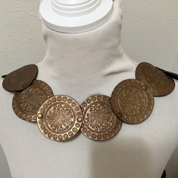 *EUC* Y2K Boho Bronze Medallion Leather XL Belt main image 4